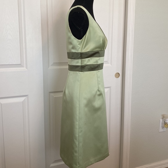 TALBOTS DRESS - Picture 5 of 10